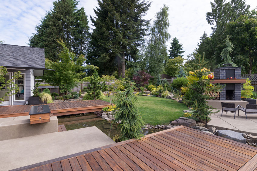 Pose d’une terrasse en bois : quels sont ses avantages ?